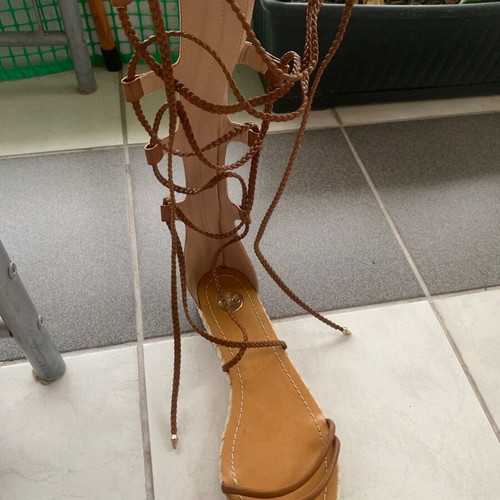 Gladiator sandals Exe new, camel beige and brown, size 41