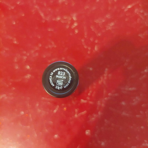 Erre Due Lipstick No 823 Passion Red new