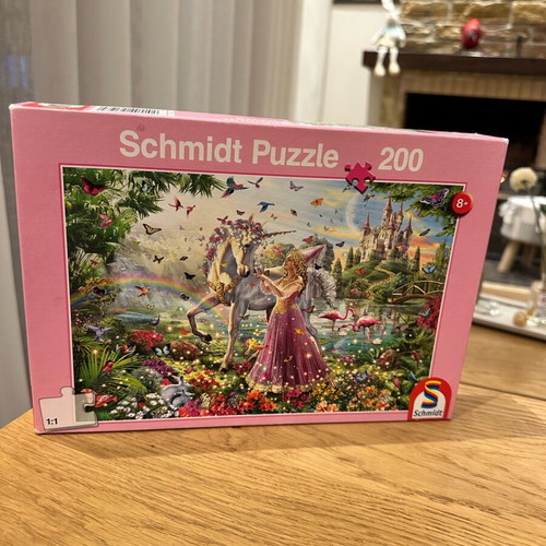 Puzzle 200 pieces Fairy in the Magic Kingdom like new