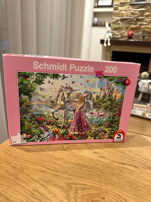 Puzzle 200 pieces Fairy in the Magic Kingdom like new