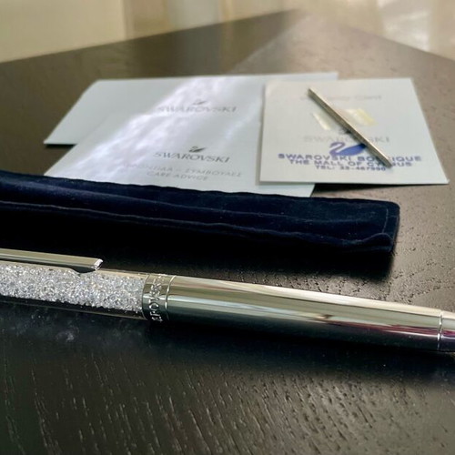 Swarovski crystal ballpoint pen new with up to 1300 crystals