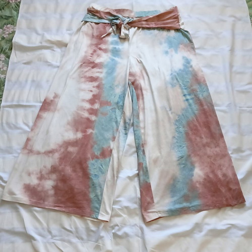 Emery Rose Shein Tie-Dye Wide-Leg Pants like new, multicolor