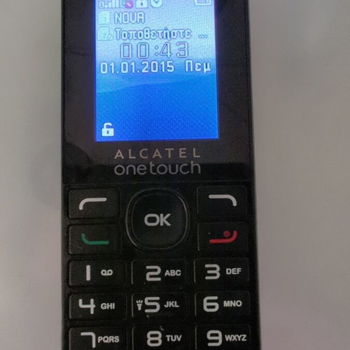 Alcatel One Touch 1016d used, works but does not charge
