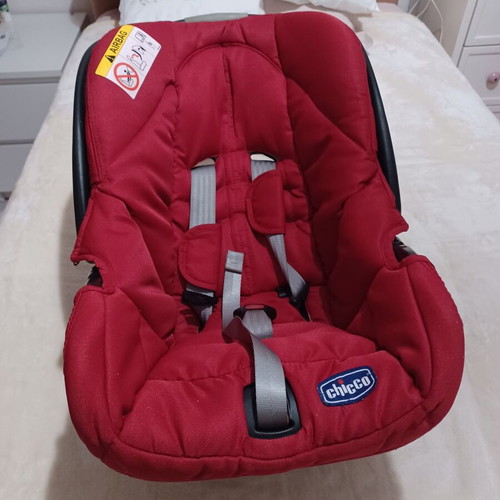 Chicco Artsana car seat 0-13 kg, ECE R44/04 approved