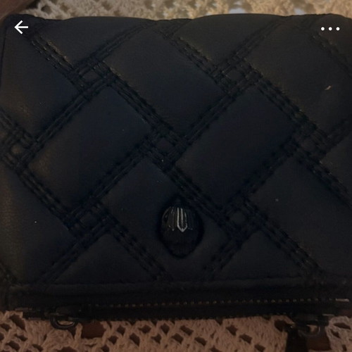 Kurt wallet lightly used, black