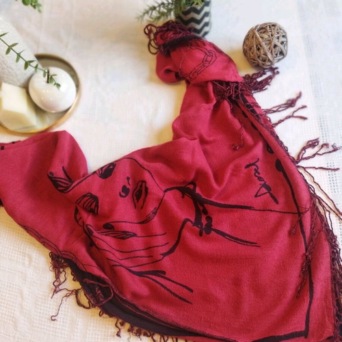 Diesel scarf collectible like new, brown and red