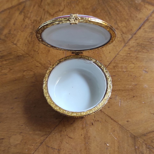 Vintage Limoge porcelain jewelry box used