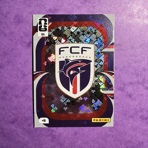 Panini FIFA 365 Adrenalyn XL 2026 team crest badges pack of 5, new