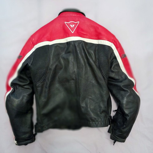 Dainese leather jacket No44 used, women's, with removable lining