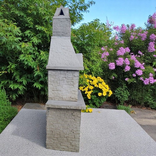 Emily Concrete Garden Barbecue new, unpainted