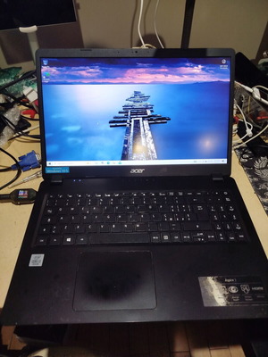 Acer Aspire 3 laptop used, Intel Core i3, 8GB RAM, 256GB SSD