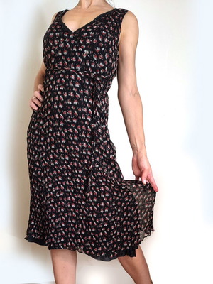 Oltre floral black sleeveless dress used, size S