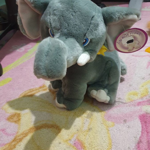 Vintage Animal Alley Plush Elephant like new, collectible, 30 cm