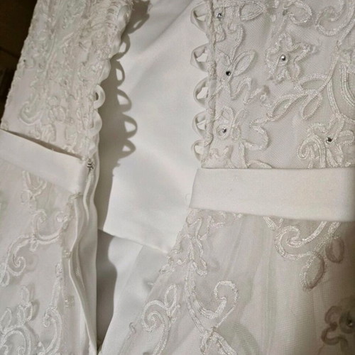 Maggie Sottero wedding dress used, white lace, size 10