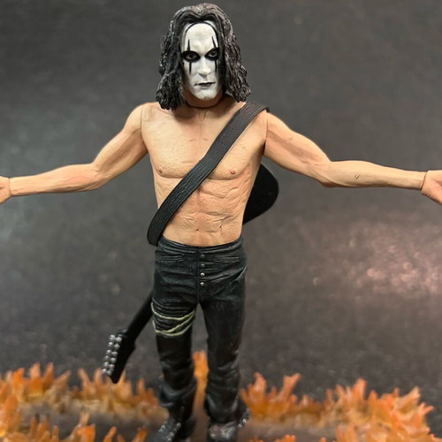 Eric Draven The Crow Cult Classics Neca 7” action figure like new