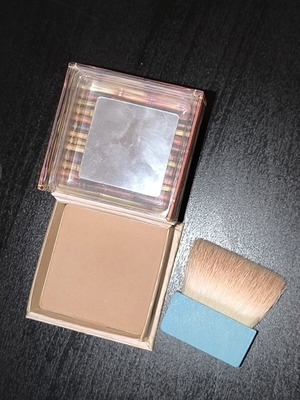 Benefit Hoola Lite matte bronzer, full size 8g