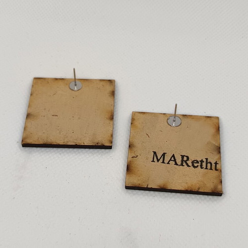 Arkás earrings wooden with stainless steel clasp, like new, 4 cm