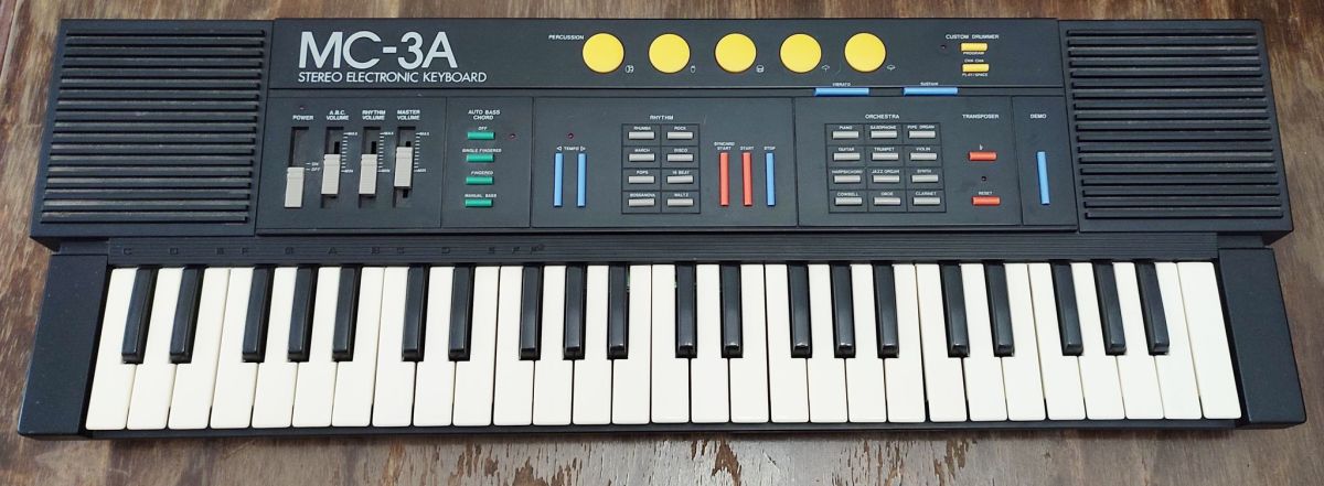 Mc 3a store stereo electronic keyboard