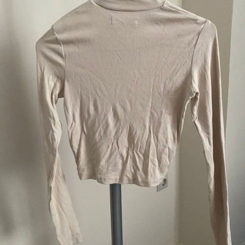 Beige Cropped High Neck Long Sleeve Top Pull&Bear Small Like New