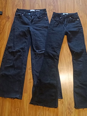 Γυναικεία τζιν Bershka μαύρα, σαν καινούργια, μέγεθος XXS, σετ 2