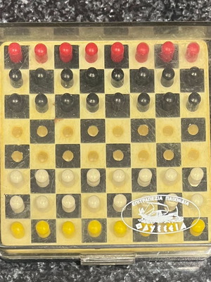 Travel checkers board game used, few damages