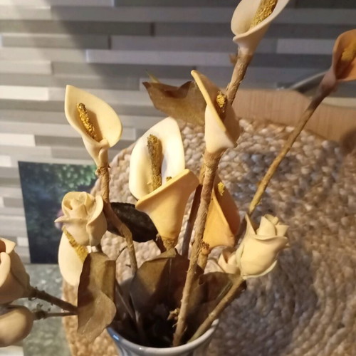 Vintage gypsum flowers used with faience vase
