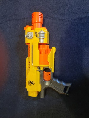 Nerf blaster like new, fully functional without darts