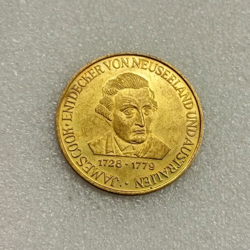 James Cook token explorer and navigator