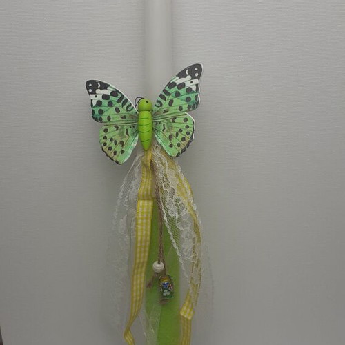 Handmade candle new with felt, lace and wooden decoration