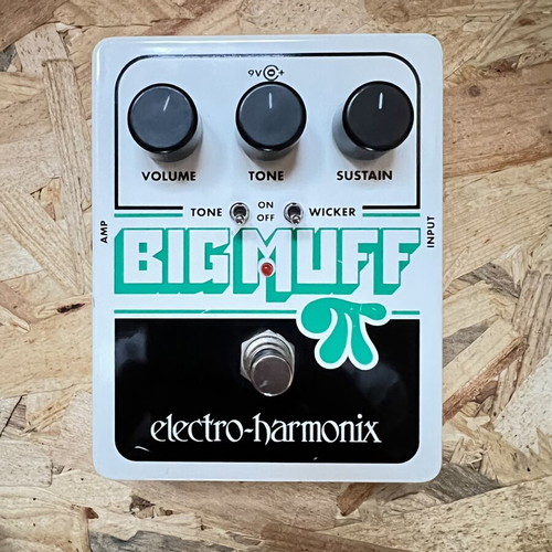 Electro-Harmonix Big Muff Pi guitar pedal used, excellent condition