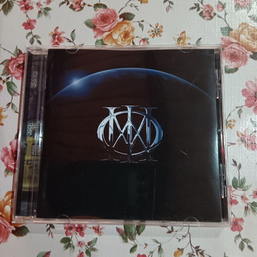 Dream Theater CD like new, progressive metal from USA