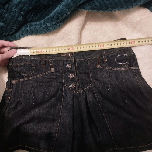Staff and Co pleated denim skirt medium low waist like new, blue
