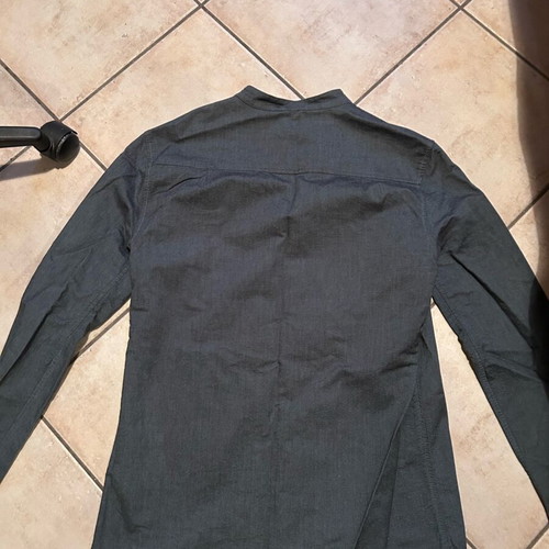 Men's shirt medium slim fit with Mao collar and denim texture like new, blue