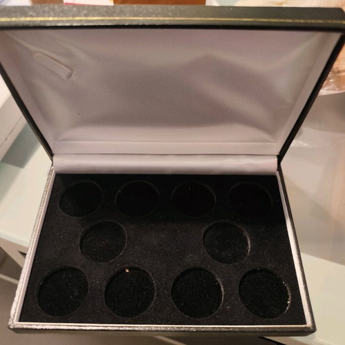 Coin case for 10 pounds used