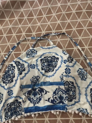 Top with padding like new, white and blue, one size