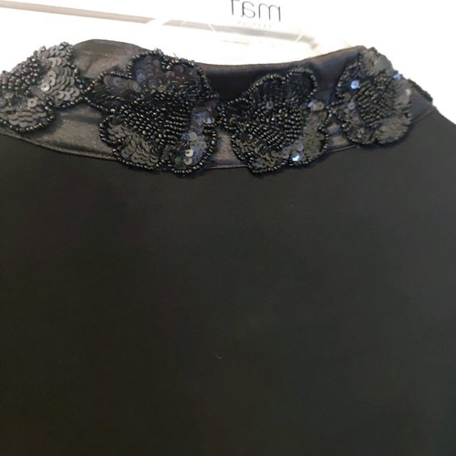 Mat dress black like new, size 2-large with open back