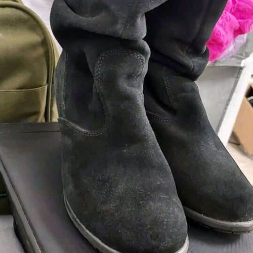 Women's suede leather boots black, like new, size 36