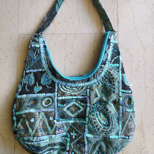Embroidered cotton shoulder bag like new