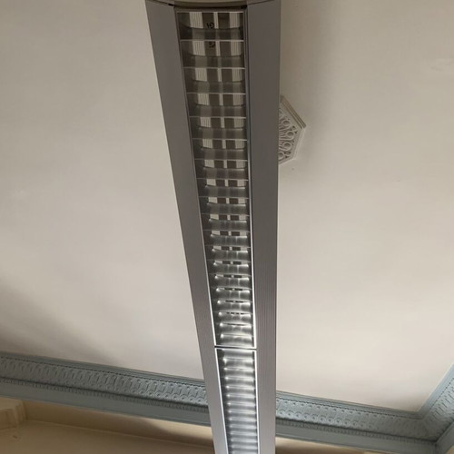Spheros Staff Ceiling Pendant Light like new, architectural office lighting