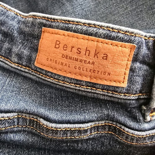 Bershka blue flare jeans like new, size M