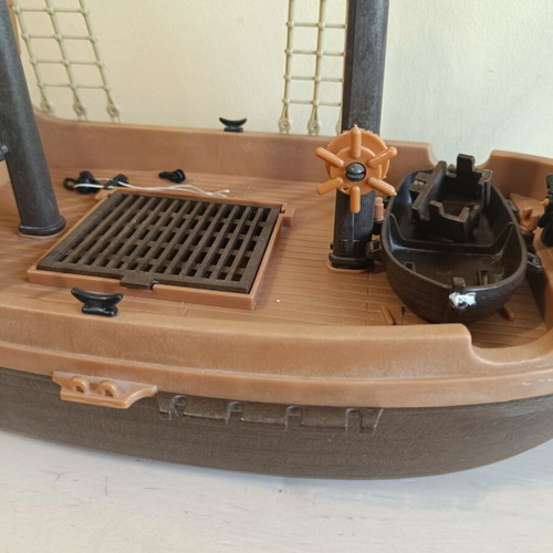 Playmobil vintage pirate ship toy