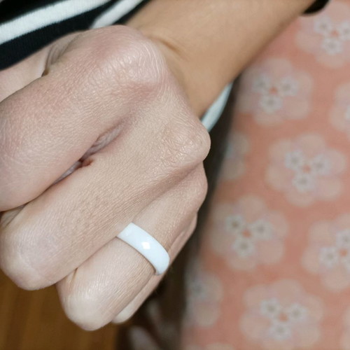 Polyhedral ceramic ring Jewelietta white like new