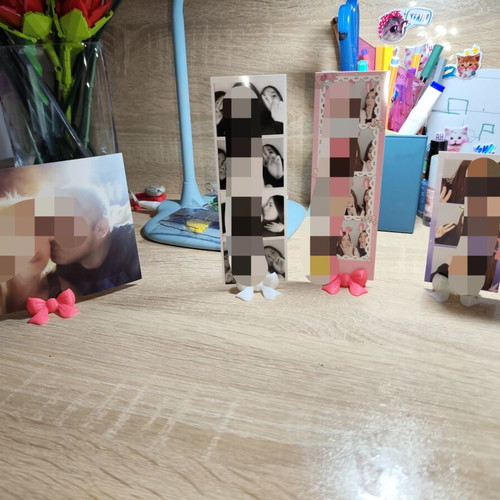 3D Printed Photo Holders Set of 4 with Bowknot, New