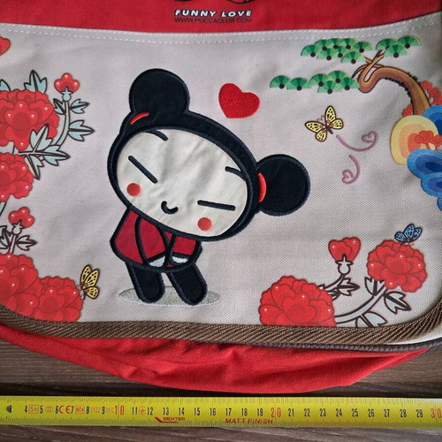 Pucca Funny Love Messenger Bag new, 00s retro style