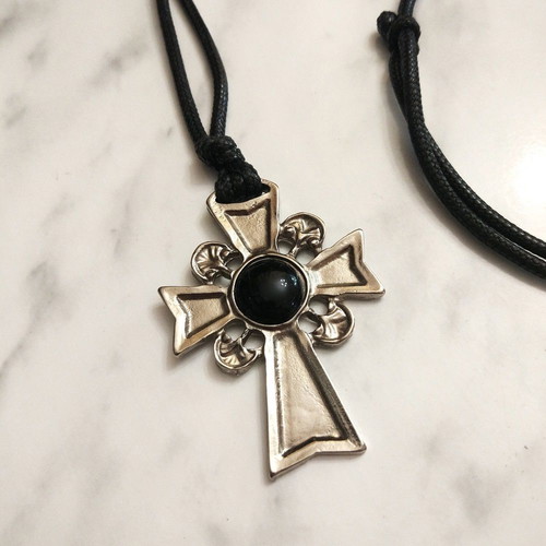 Men's pendant with Anglo-Saxon cross