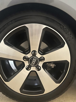 Audi 17άρες διαμανταρισμένες ζαντολάστιχα, 5x112