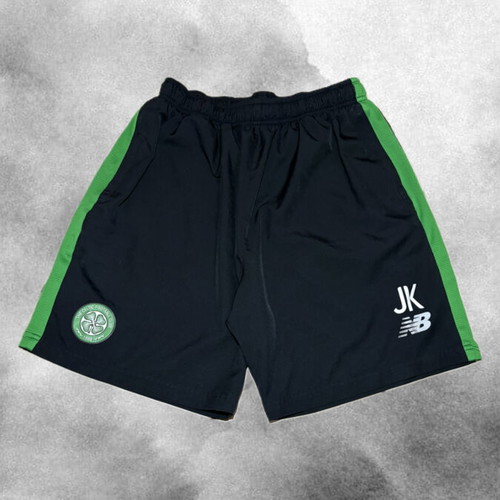 Celtic FC New Balance Training Shorts like new, black-green
