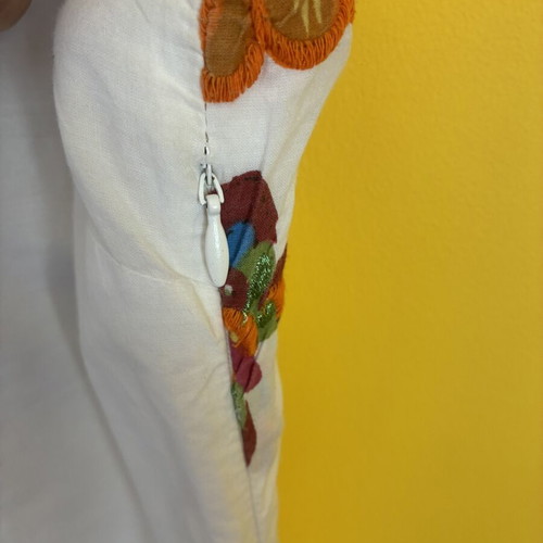 Desigual White Embroidered Boho Tunic Top size S like new