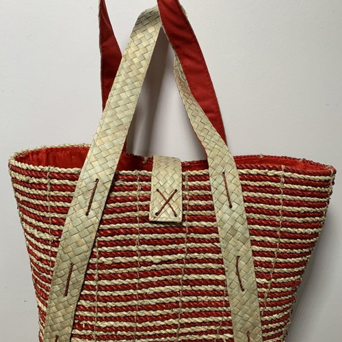 Summer women's woven handbag made of rope new