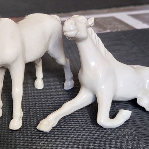 Blanc De Chine Porcelain Horse Pair like new, mid-century 1950s-60s